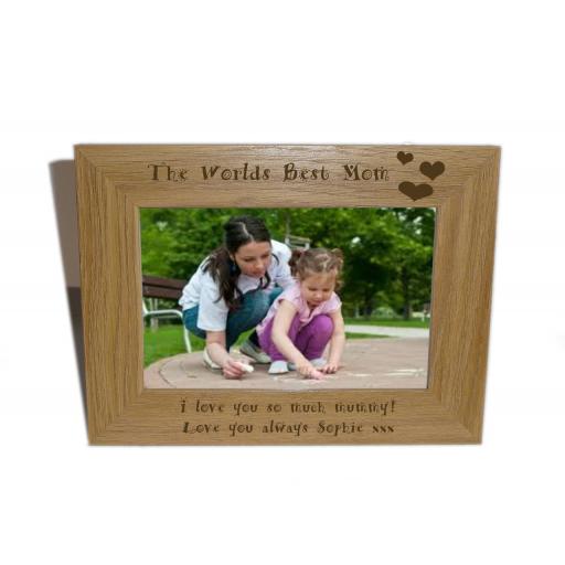 Personalised Natural Wooden Photo 6x4 Frame -The Worlds Best Mom & Hearts Design
